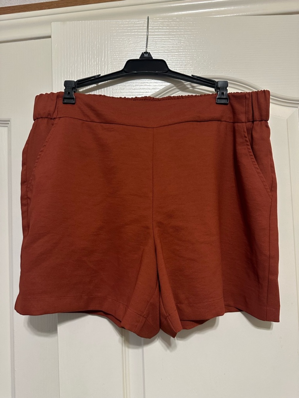 Nine West Women's High-Waist Rust Shorts